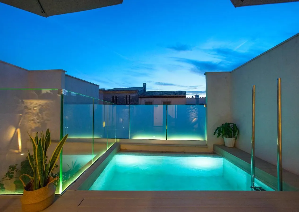 Owl Booking Villa Miquel - Luxury Retreat ブゲル